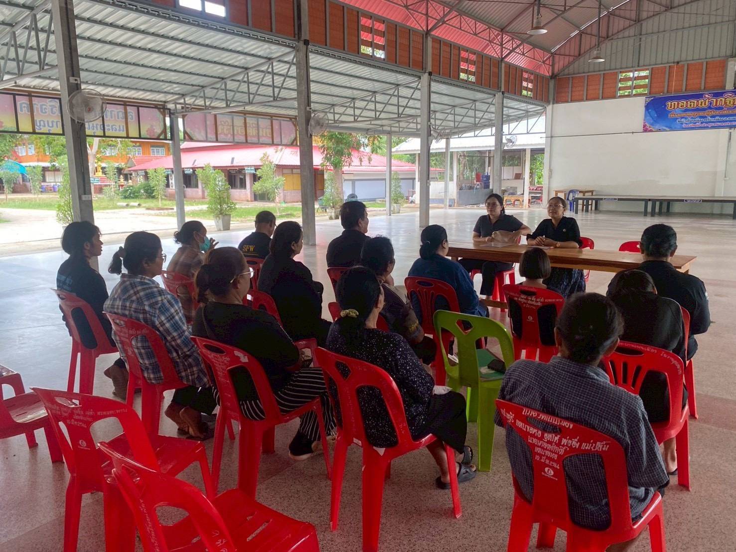 พช.ขามสะแกแสง ลงพื้นที่ประชุมหารือเตรียมความพร้อมเบื้องต้น ในการดำเนินงานพิธีอัญเชิญเงินขวัญถุงพระราชทานกองทุนแม่ของแผ่นดินเข้าสู่หมู่บ้าน บ้านโนนเมือง ตำบลโนนเมือง อำเภอขามสะแกแสงประจำปี 2568